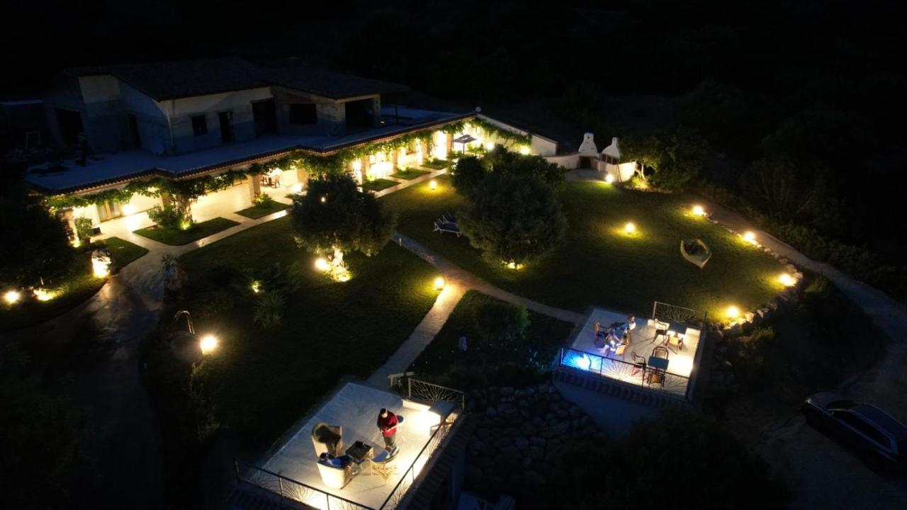 Hotel Essenza Di Mirto La Caletta Eksteriør bilde