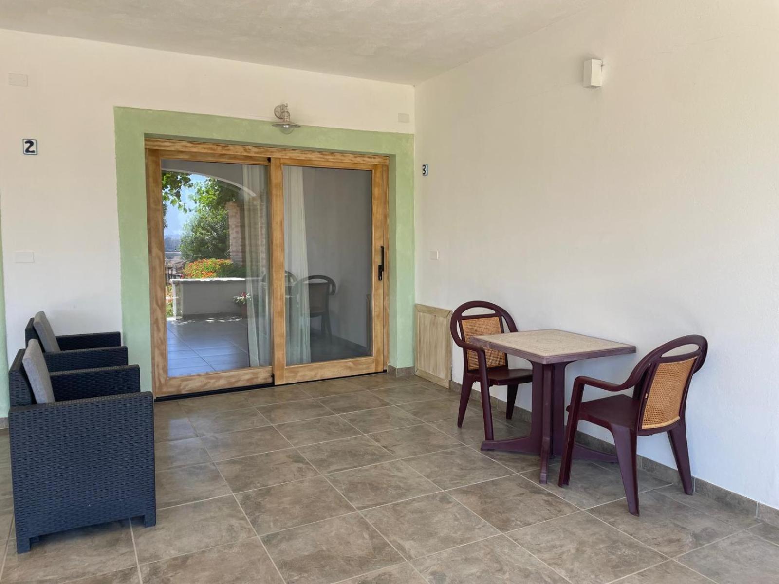 Hotel Essenza Di Mirto La Caletta Rom bilde
