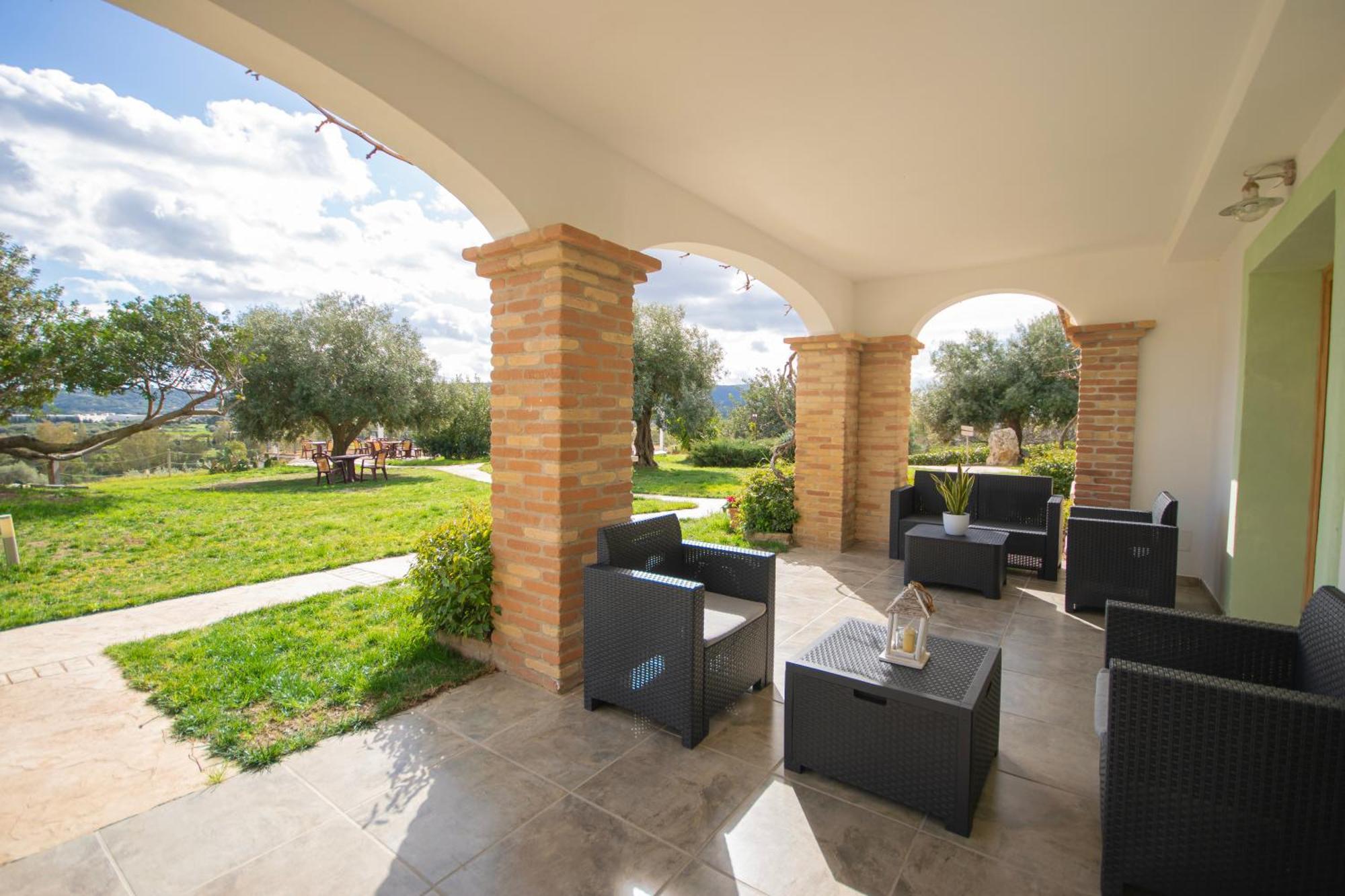 Hotel Essenza Di Mirto La Caletta Rom bilde